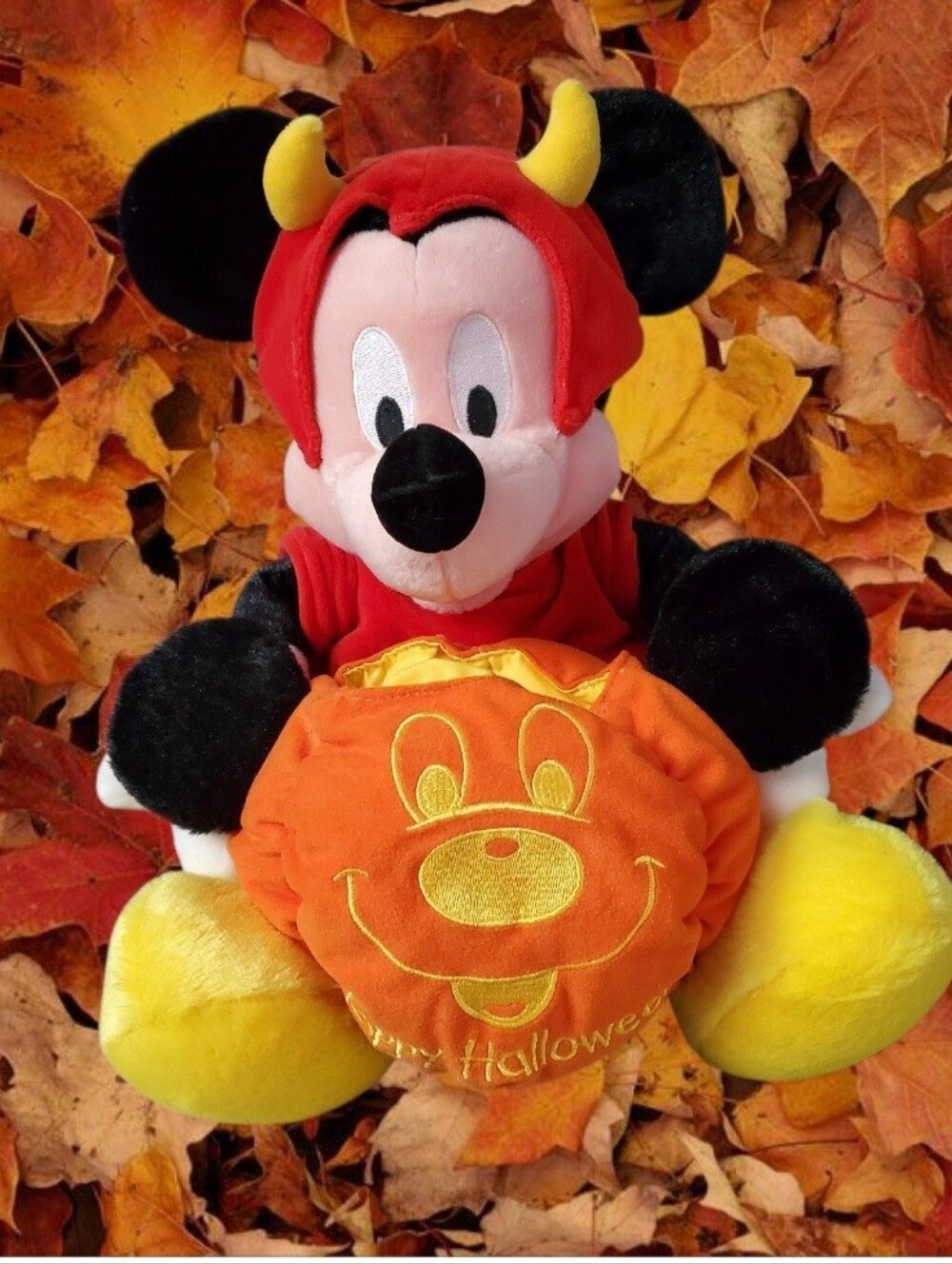 Disney Halloween Mickey Mouse Devil w/ Pumpkin Candy Holder Plush